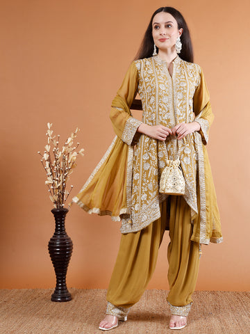 Suit Set with heavy Embroidery