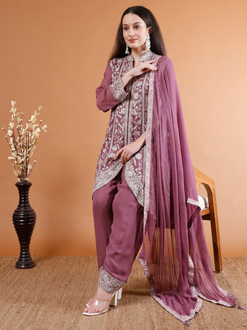 Suit Set with heavy Embroidery