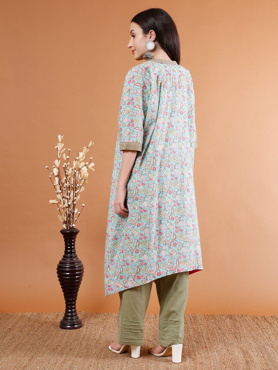 Elegant Organic Cotton Flow Kurta Set - Kaayada