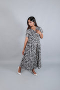 Long Cotton Dress with Buttons - Kaayada