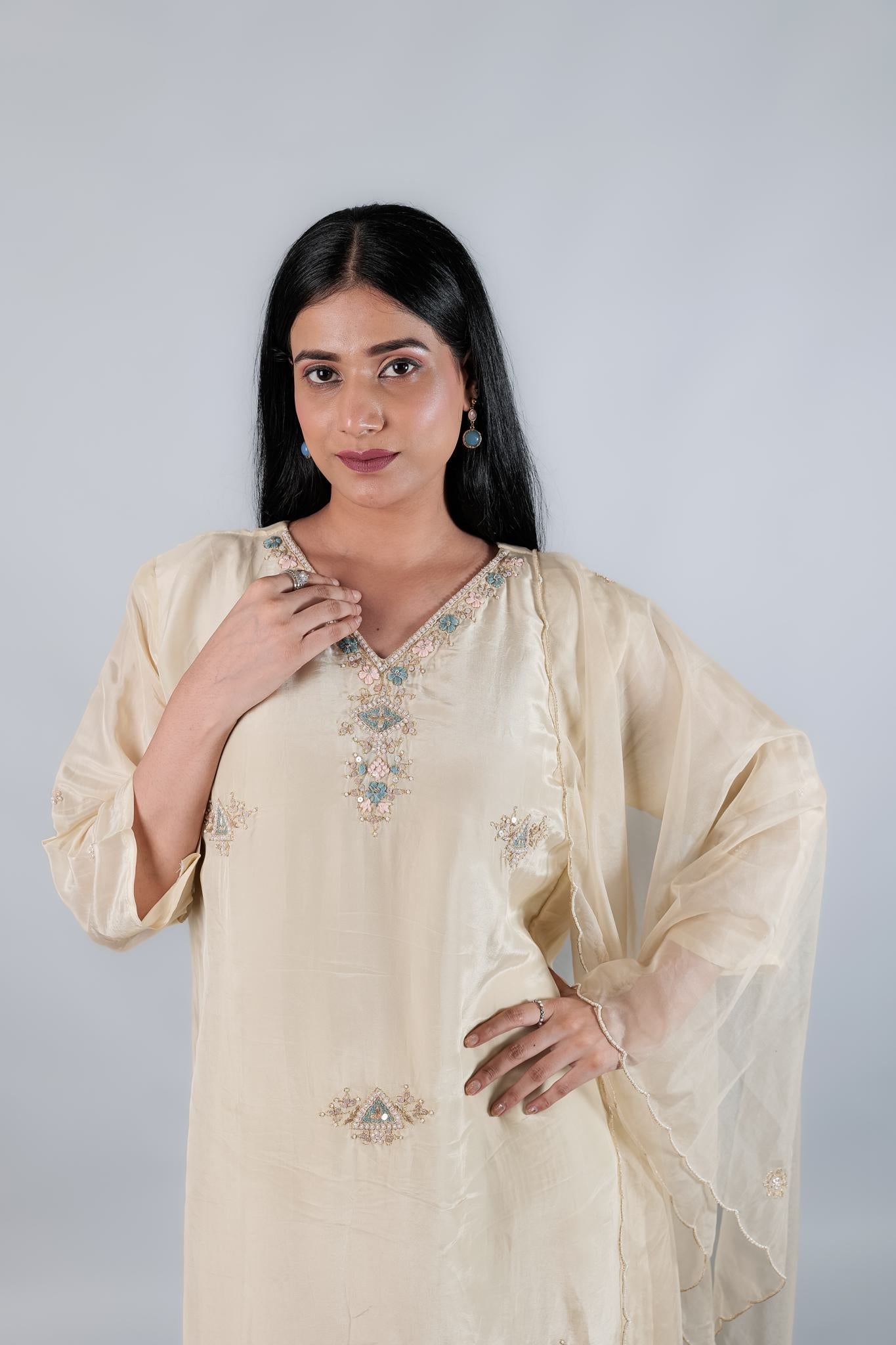 Muslin Silk Suit Set - Kaayada