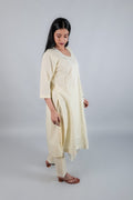 Simple Off - White Cotton Suit Set - Kaayada