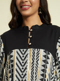 Striped Flowy Kurta Set - Kaayada
